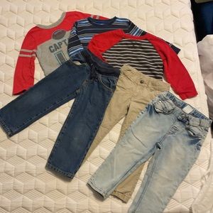 3 full boys outfits. 3T.